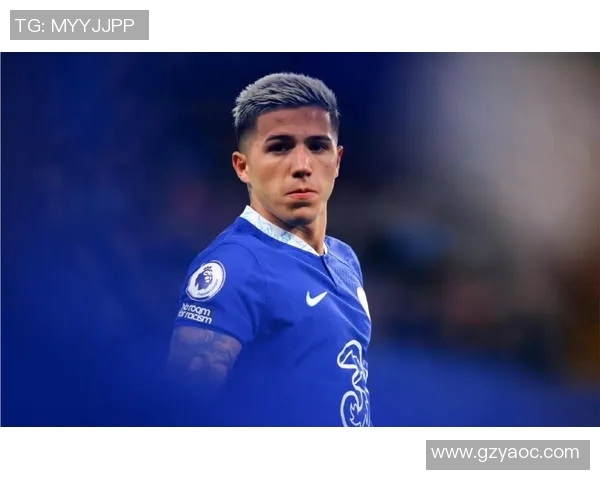 摩羯座足球明星恩佐的成长之路与辉煌成就揭秘