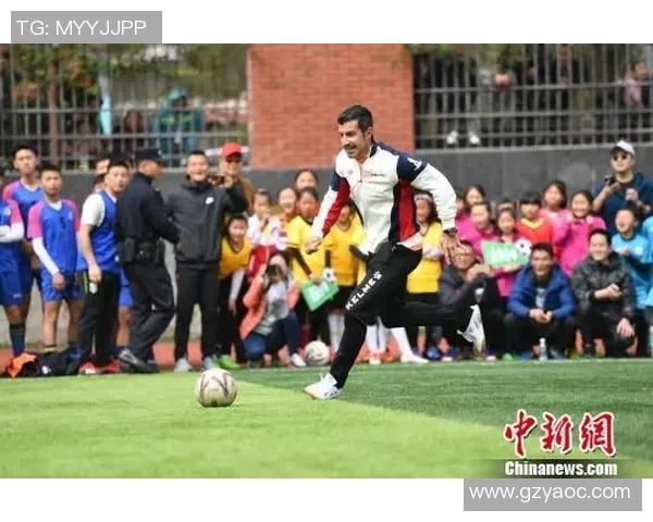 足球明星校章套的魅力与价值探讨及其在青少年足球教育中的重要性 足球明星校章套的魅力与价值探讨及其在青少年足球教育中的重要性